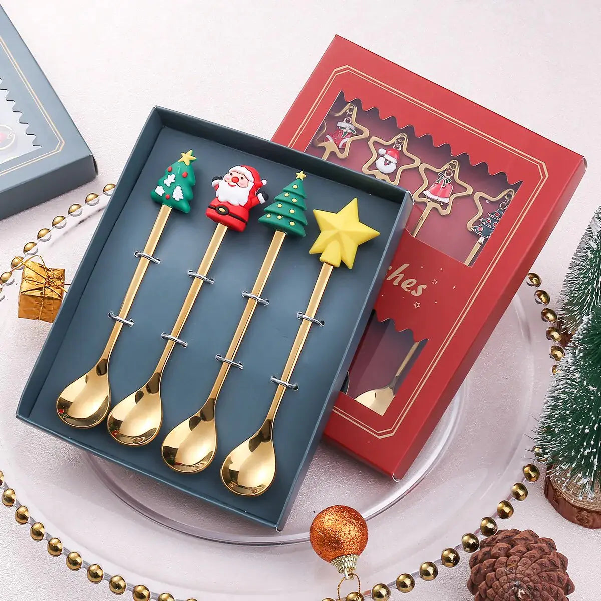 Delightful Christmas Cutlery Set: Perfect for Festive Holiday Gatherings