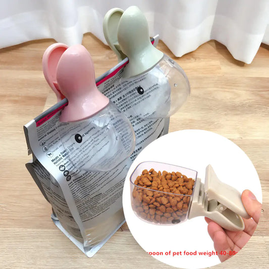 Durable and Ergonomic Pet Food Spoon for Convenient Feeding and Portioning