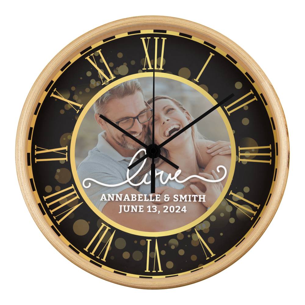 Timeless Love: A Beautiful Anniversary Clock for Cherished Moments ❤️🕰️